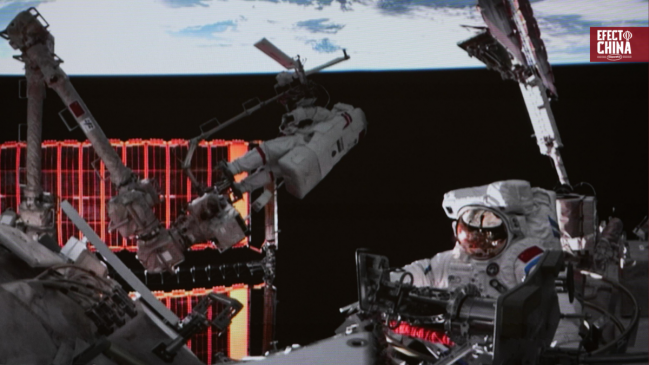 China selecciona a dos astronautas de Pakistán para futura misión en su estación espacial