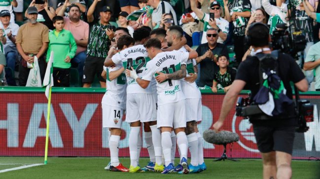 Lucas Cepeda participó en victoria sobre Atlético de Madrid que alejó a Elche de la zona de descenso