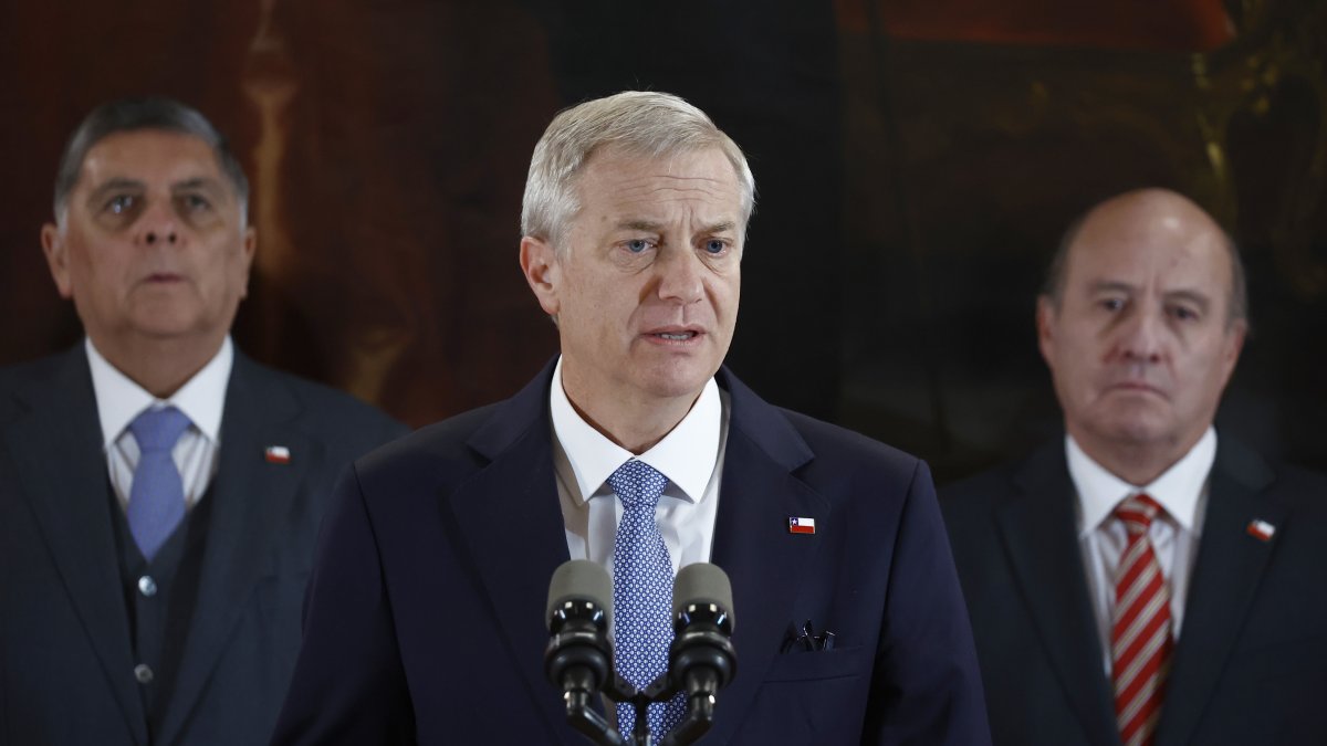 "El resto es música": Kast citó a Ricardo Lagos en presentación de la megarreforma