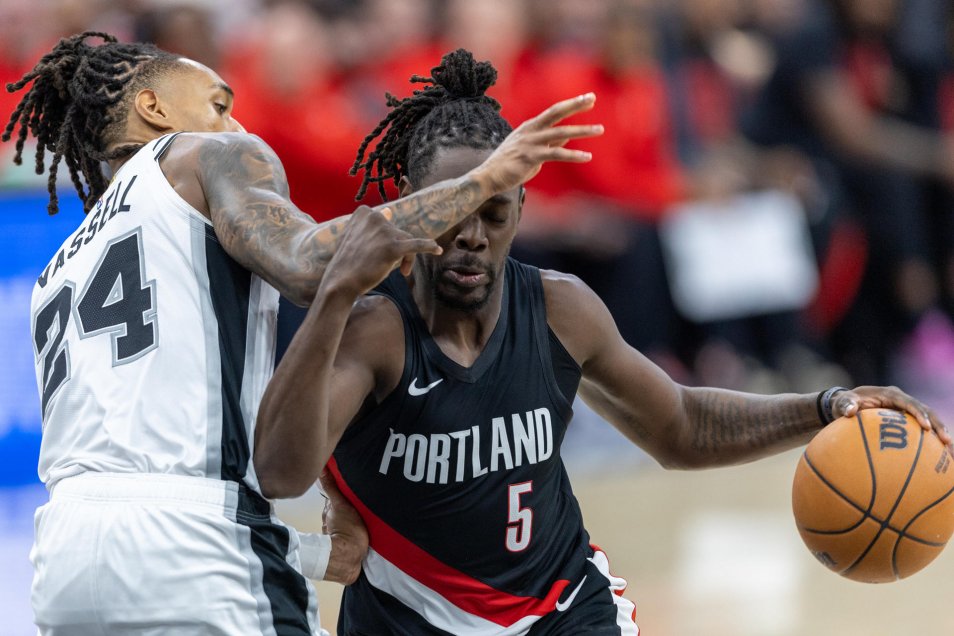 Los Spurs sufrieron la baja de Wembanyama por una conmoción y cayeron ante los Blazers