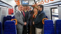 De Grange lideró viaje inaugural del primer tren de alto estándar para el Metro de Valparaíso