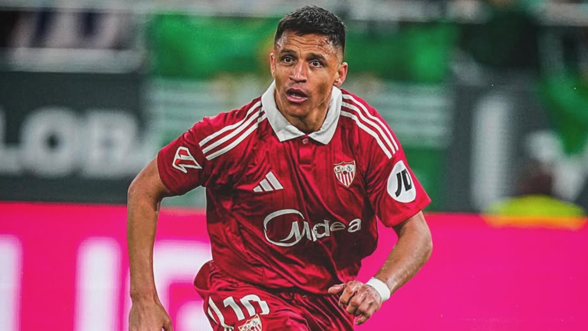 "¿Tocó alguna pelota?": Alexis recibió duras críticas por opaca actuación ante Levante