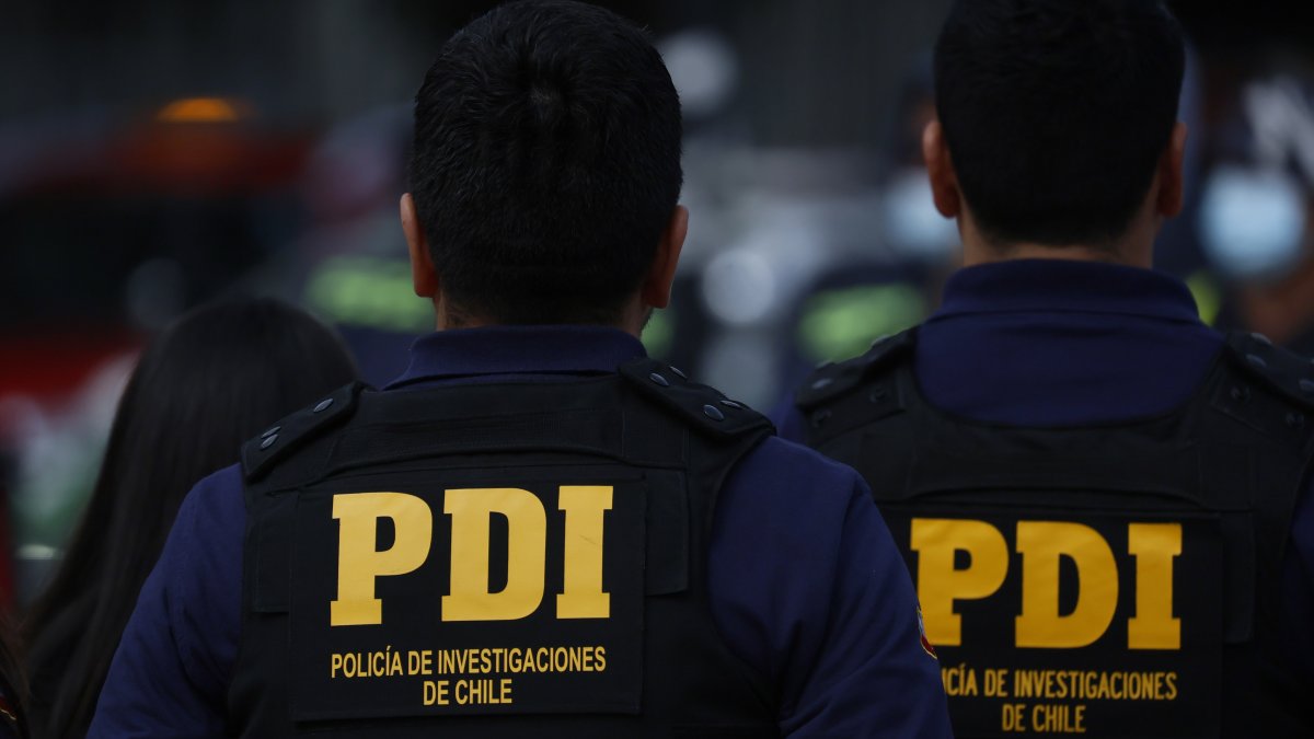 Dos PDI quedaron en prisión preventiva: Están acusados de robar dinero y joyas incautadas