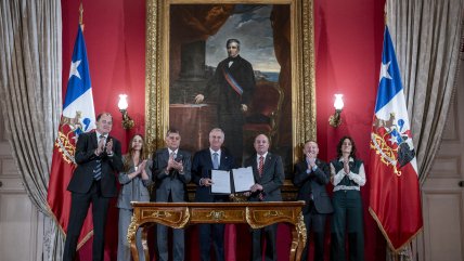 Gobierno intensifica negociaciones por la megarreforma: Este lunes se reúne con el FA