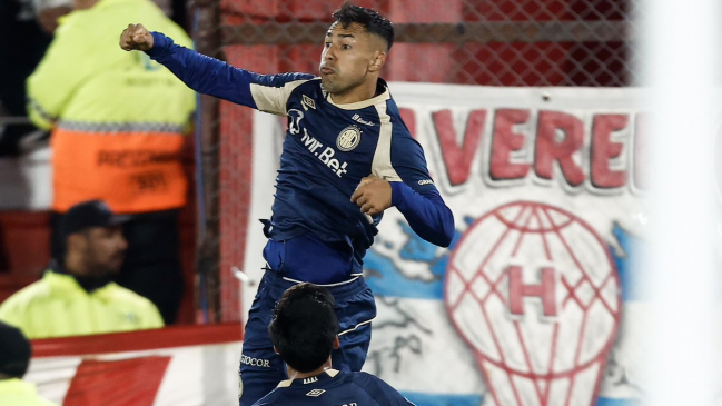 [VIDEO] Iván Morales anotó el gol del triunfo para Argentinos Juniors ante Huracán