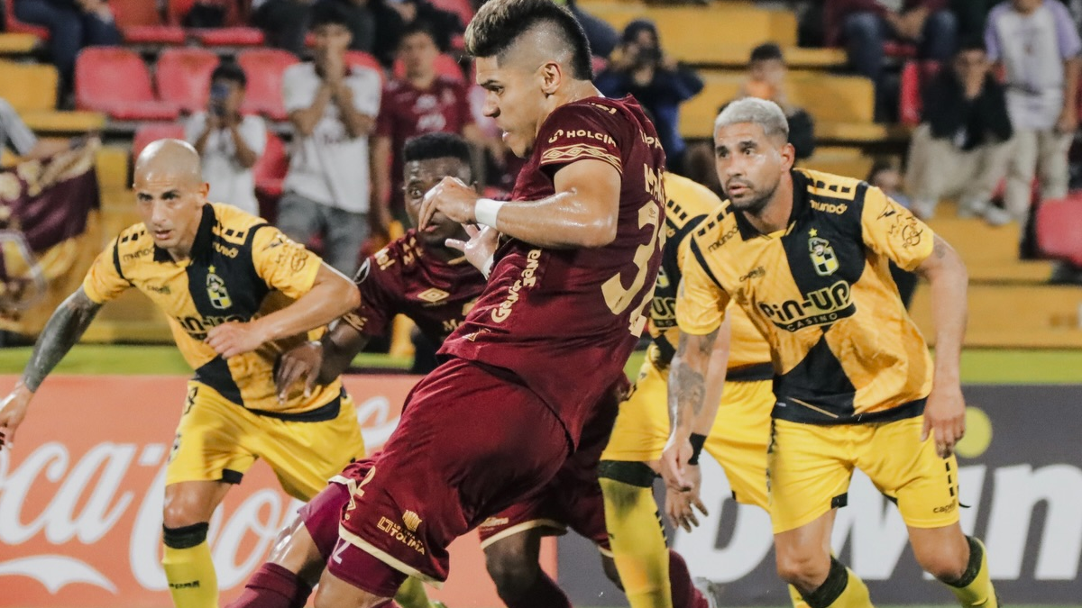 Coquimbo sufrió una dura caída ante Tolima que encendió su grupo de Copa Libertadores