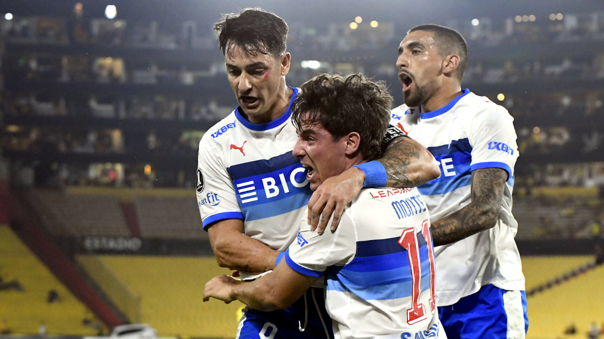 Puntos de oro: La UC golpeó en su visita a Barcelona por la Copa Libertadores