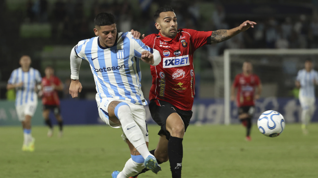 Damián Pizarro sumó minutos en el empate de Racing ante Caracas por la Sudamericana