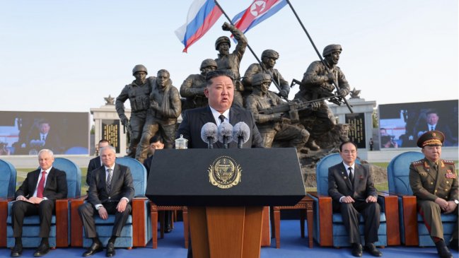 Kim Jong-un alabó a soldados norcoreanos que se suicidan para no ser capturados en Ucrania