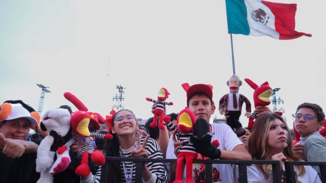 “¡Chile, Chile!”: público mexicano sorprende con cánticos en multitudinario show de 31 minutos