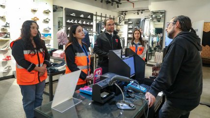 DT impuso multas millonarias y suspendió a 88 trabajadores por incumplir feriado