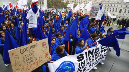 Marcha CUT: Profesores subrayan lucha 