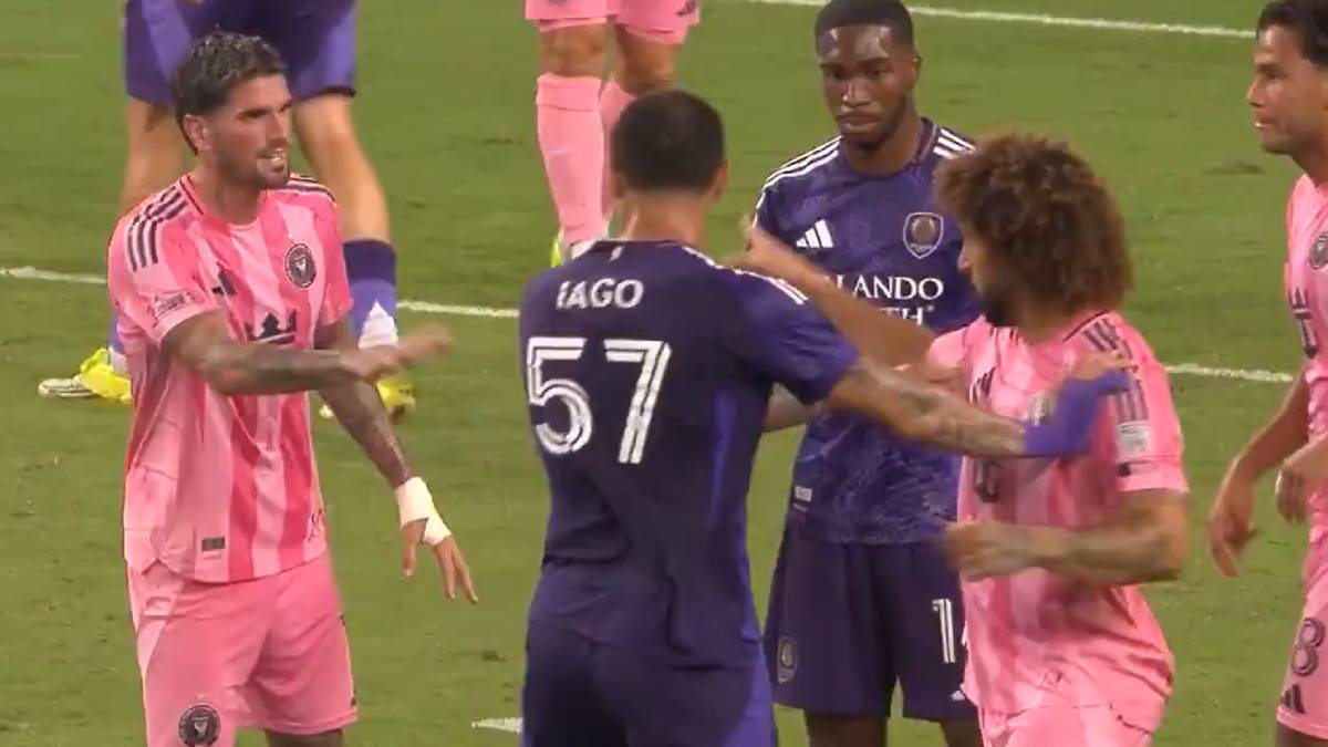 [VIDEO] Messi no lo podía creer: El penal cobrado a Falcón ante Orlando City