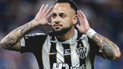   Atlético Mineiro dominó a Cruzeiro en un clásico con tres expulsiones 