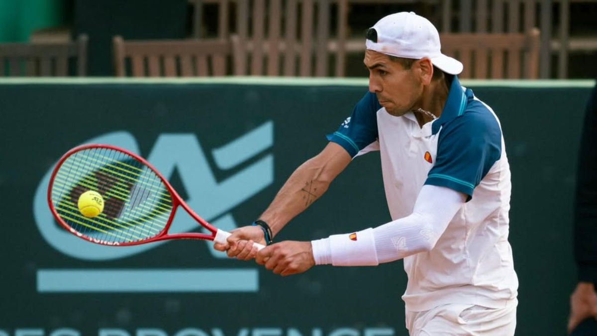 Alejandro Tabilo enfrenta a Zizou Bergs en la final del Challenger de Aix-en-Provence