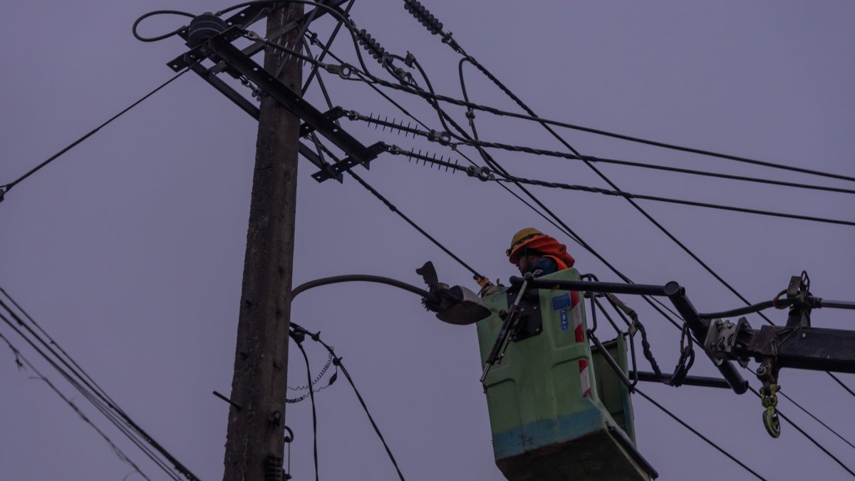 Energía que Conecta: Cómo CGE adapta el desarrollo de su servicio ante crisis climáticas
