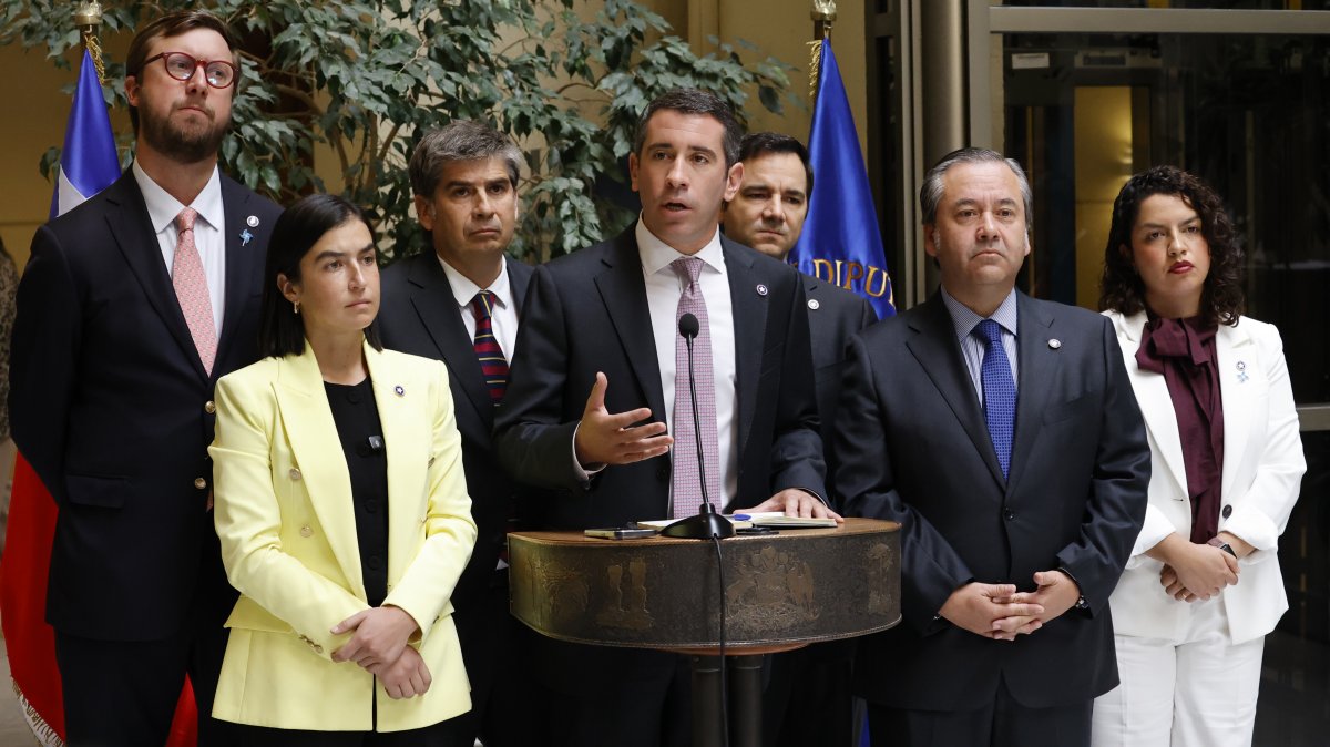 Republicanos: Nunca hemos planteado que una medida mágica resuelve los problemas