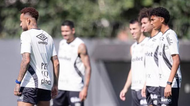 Hijo de Robinho denunció agresión de Neymar