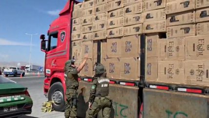   Decomiso récord: Incautan más de 2 millones de cajetillas de cigarros 