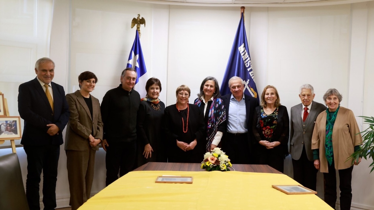 Exministros de Salud, incluida Bachelet, se reunieron con el Minsal para abordar desafíos actuales