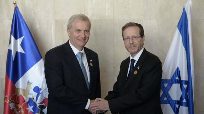 Kast se reunió con presidente israelí y adelanta retorno de un embajador