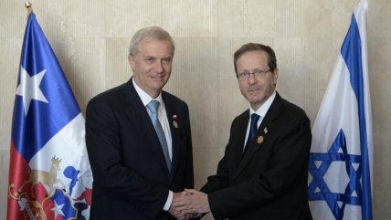Kast se reunió con presidente israelí y adelanta retorno de un embajador