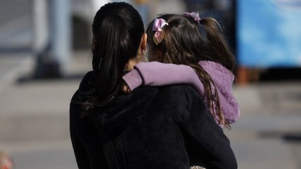   Los regalos de siempre, pero con IA: así compran los chilenos para el Día de la Madre 