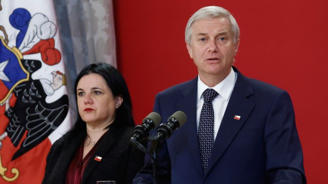 Alcaldesa dice que, hasta el momento, las promesas de Kast en seguridad son 