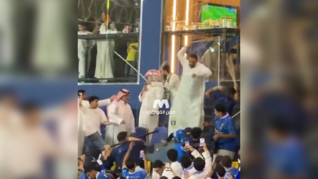 [VIDEO] Una batalla campal se desató en las gradas tras empate de Al Nassr y Al Hilal