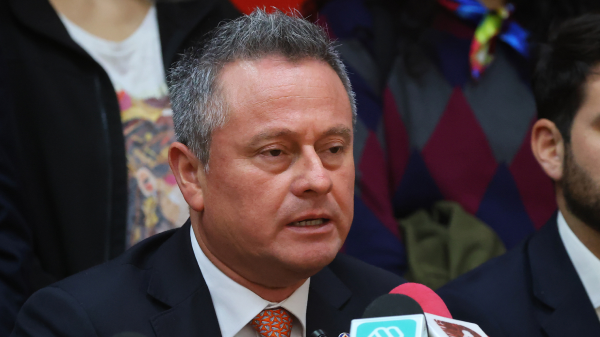 Acercamientos Gobierno-DC por megarreforma: "Conversando sin show puede haber coincidencias"