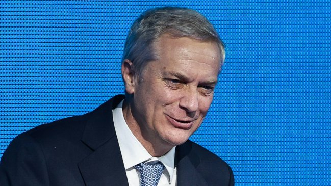 Expulsión de inmigrantes: Kast dice que su 