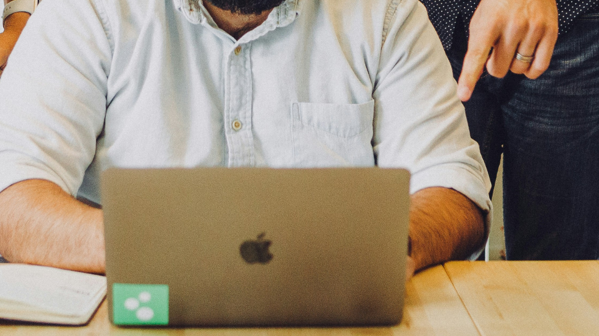 ¿Quieres emprender este 2026? Experto revela los negocios con mejores proyecciones