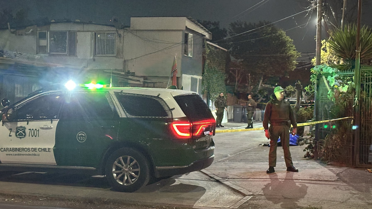 Carabinero repelió asalto a micro y abatió a un sospechoso