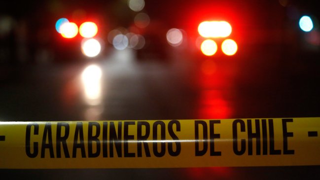 Niños de 5 y 7 años viajaban en auto robado y chocado en persecución policial en Talagante