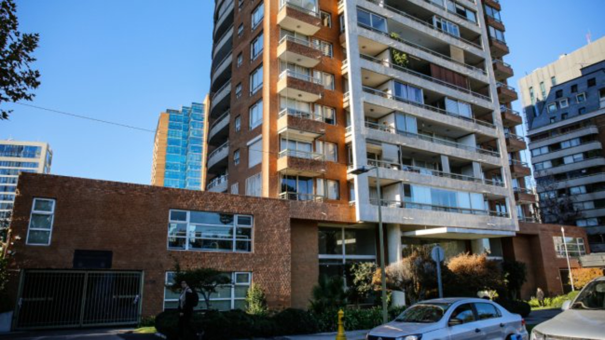Papá de la niña que cayó desde un piso 11 estaba trasnochado y alcoholizado