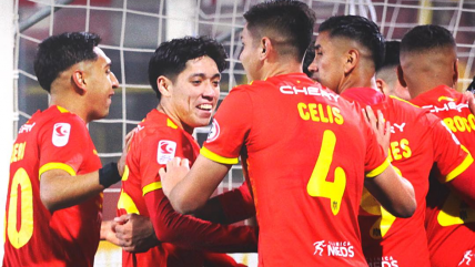Unión Española festejó su aniversario con remontada ante Deportes Iquique