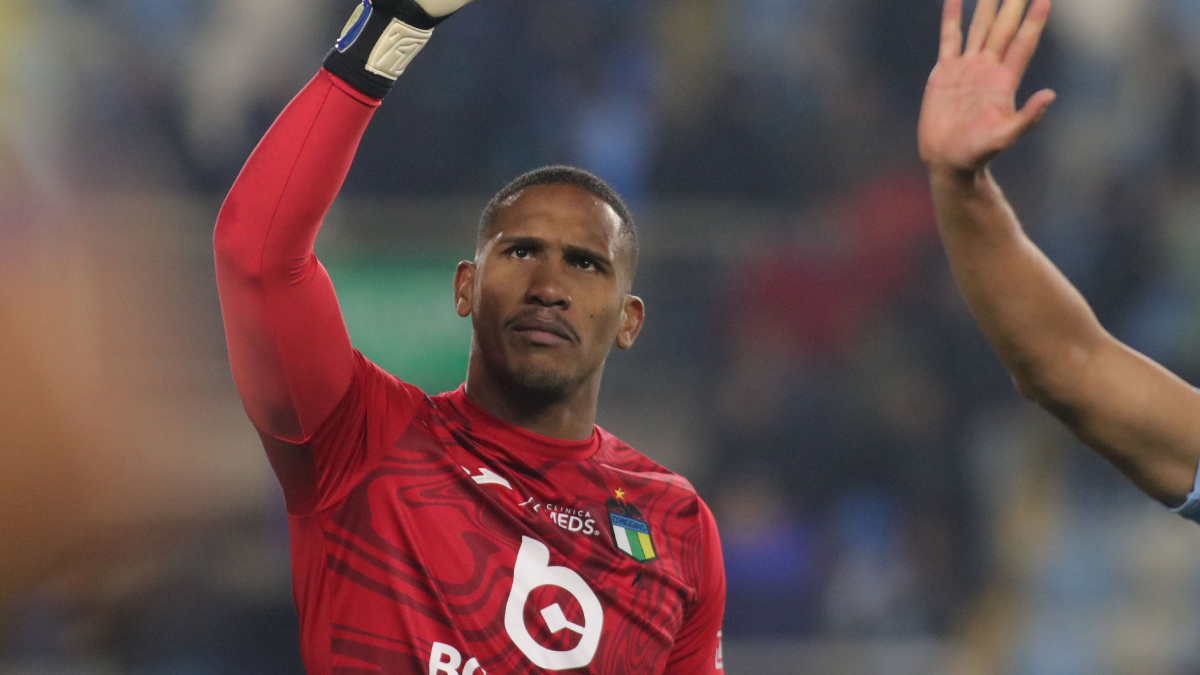 Omar Carabalí fue incluido en la prenómina de Ecuador para el Mundial