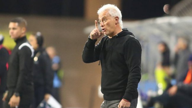 Para salvar la categoría: Rangers anunció a Ivo Basay como DT