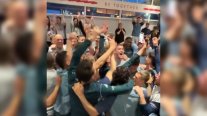 Festejo desatado: Así vivió el plantel de Arsenal el empate del City que lo coronó en la Premier