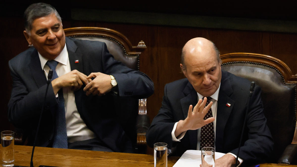 Megarreforma en particular: Cámara visó exención de contribuciones y rebaja de impuesto corporativo
