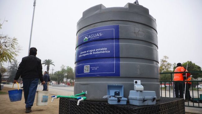 Comenzó megacorte de agua en ocho comunas de Santiago