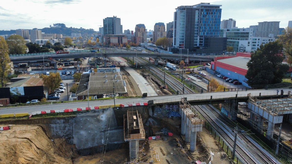 Subcontratistas de Tapusa amenazan con paralizar Concepción por deudas tras abandono de obras
