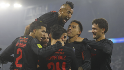Colo Colo remontó ante Universidad Católica y se escapó en el liderato