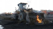 Seis regiones de Bolivia continúan bloqueadas: Emboscada impidió el despeje de las rutas