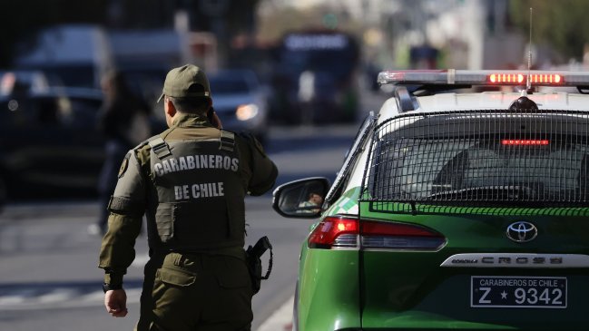 Maipú: Delincuente intentó a esconder la llave de un vehículo robado mientras era fiscalizado