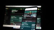 Senador propone impuesto retroactivo para apuestas online