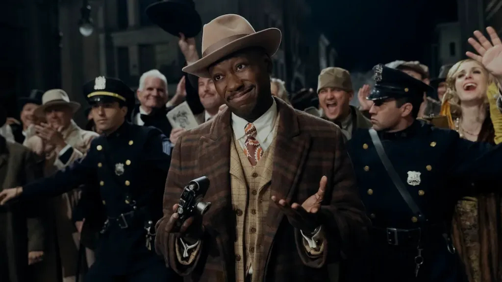 Lamorne Morris en Spider Noir