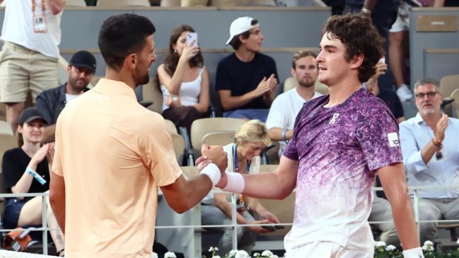 Joao Fonseca hizo historia en Roland Garros tras eliminar con épica remontada a Novak Djokovic
