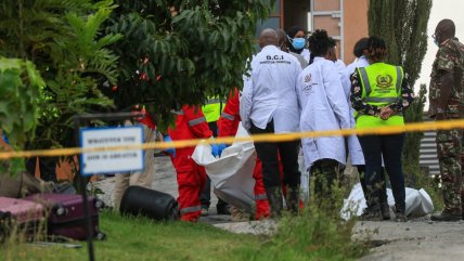 Ocho estudiantes detenidas por incendio que mató a 16 niñas en internado de Kenia