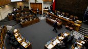 UDI y Frente Amplio piden al Gobierno avanzar en proyecto de Sala Cuna Universal